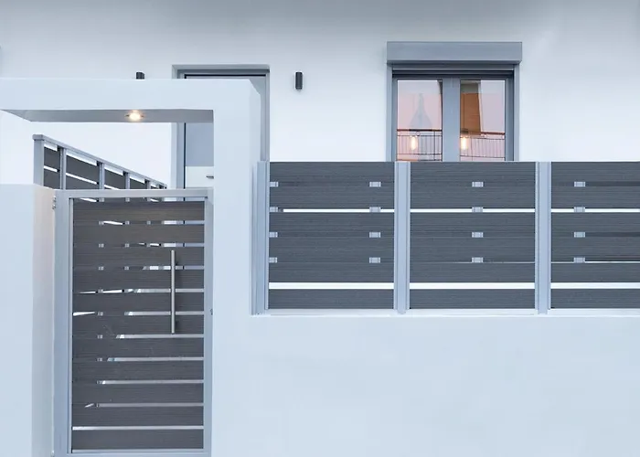 Andos Cozy & Luxury Upgraded Apartments